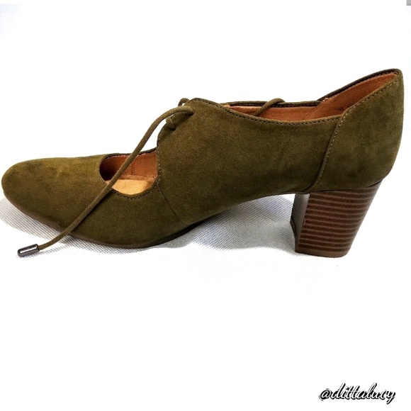 Naturalizer Shoes - Naturalizer Olive Green tie-up Ankle bottie